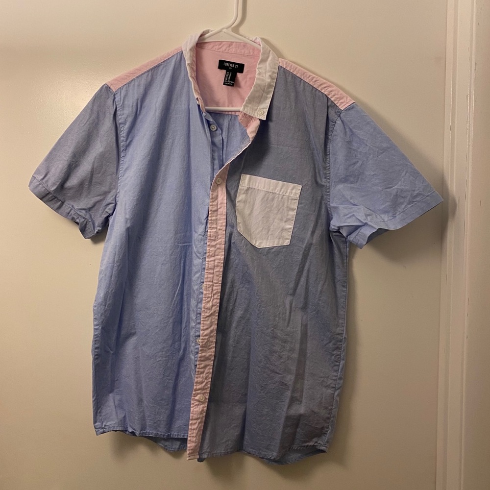 Forever 21 shirt - size Medium